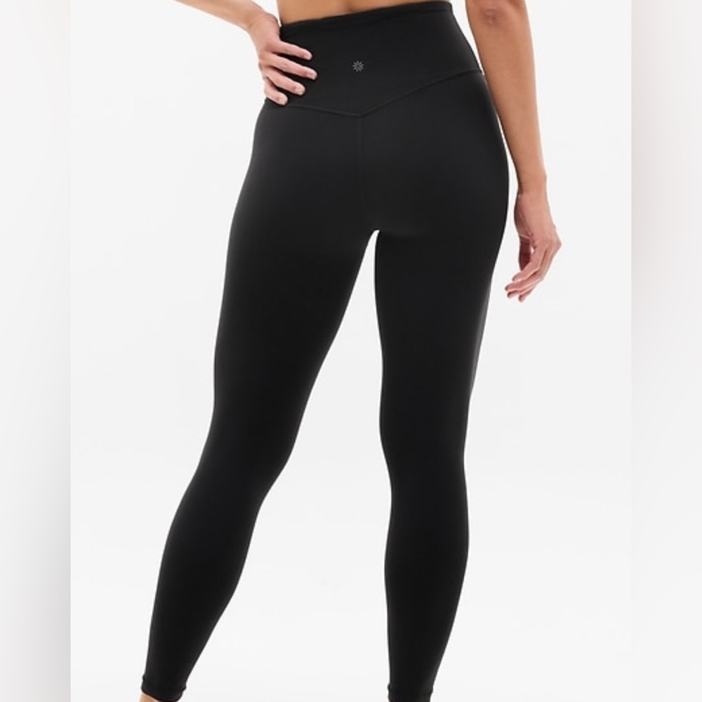 Athleta Elation 7/8 Black Leggings - Size XSmall
